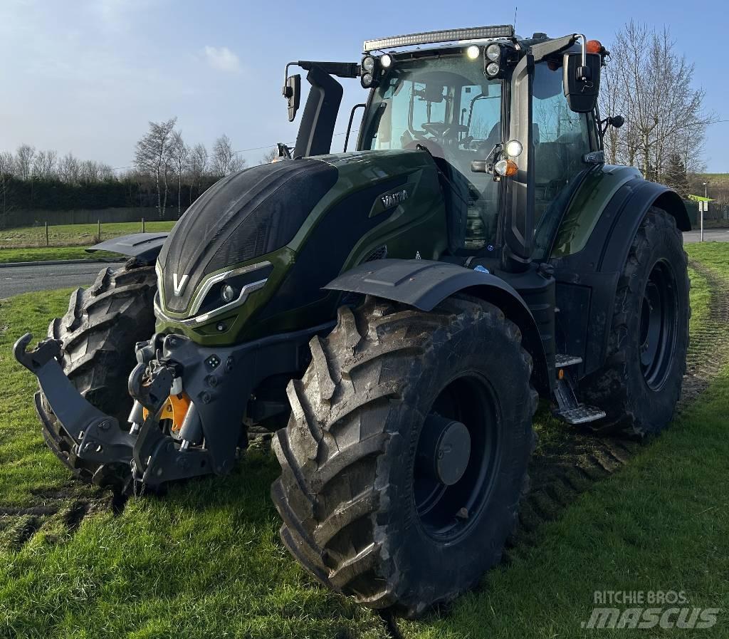 Valtra T235 曳引機