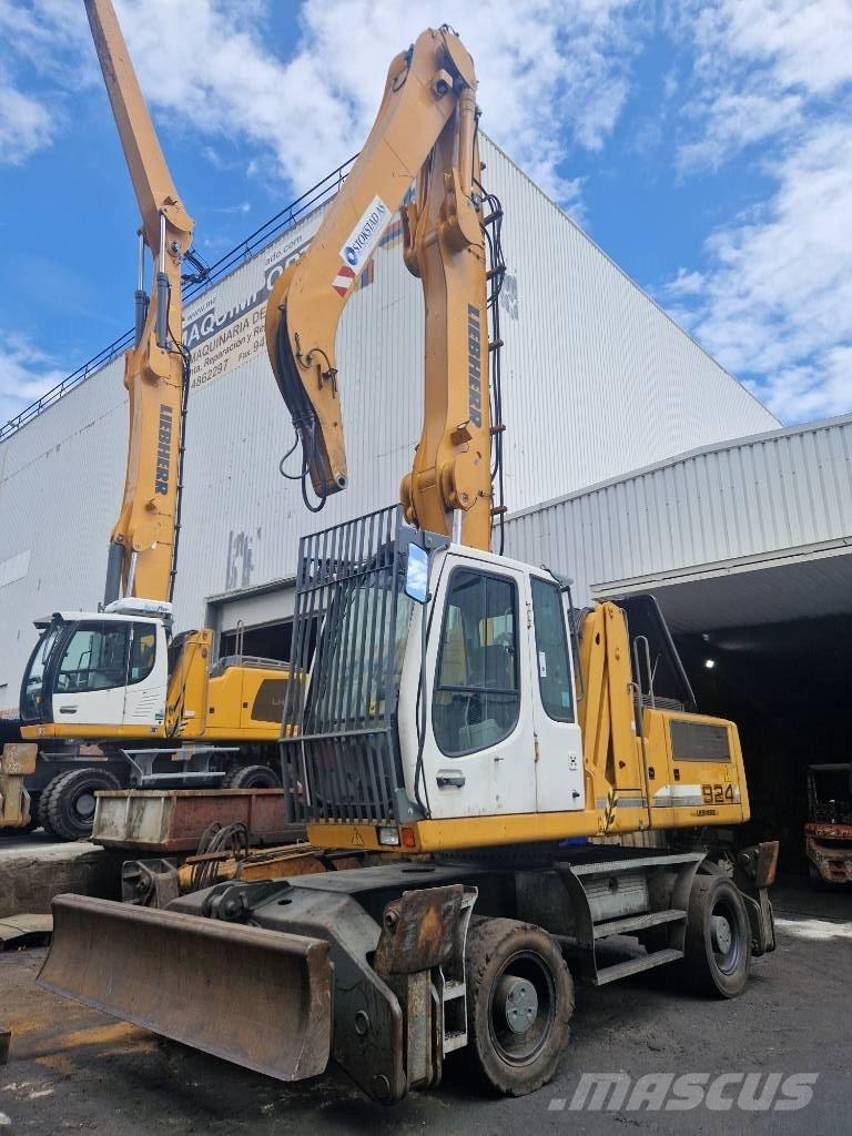 Liebherr A924C 廢棄物/工業用操作車