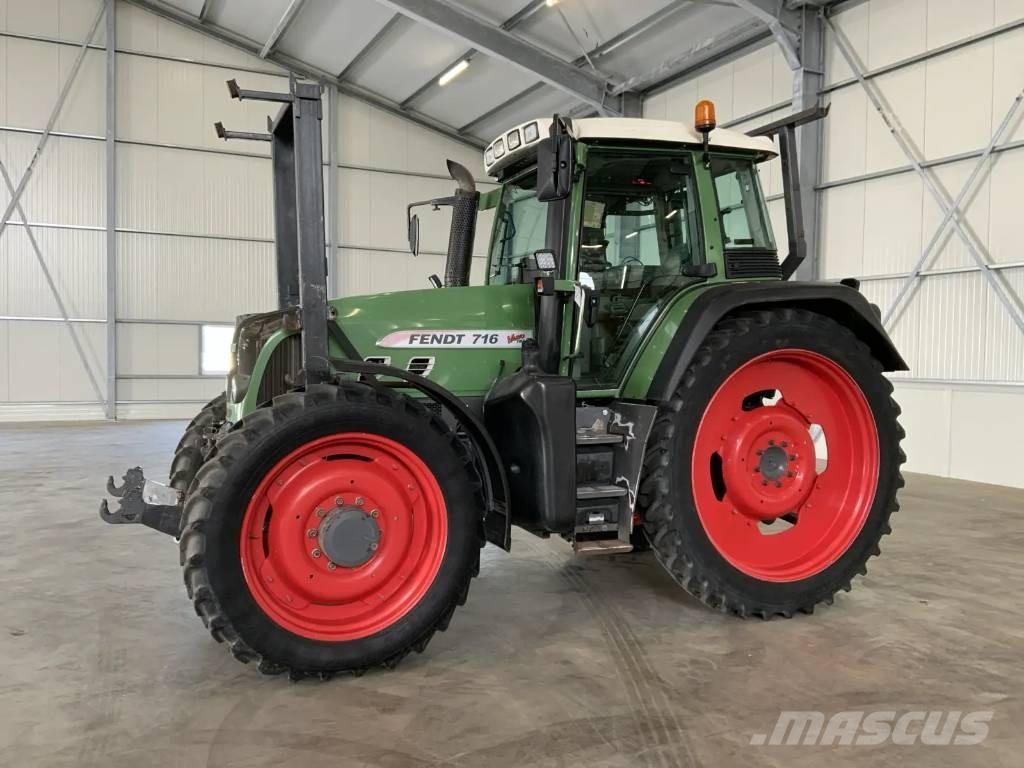 Fendt 716 Vario TMS 曳引機