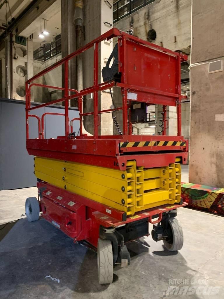 JLG 3246 ES 剪式升降機