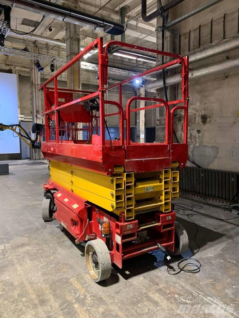 JLG 3246 ES 剪式升降機