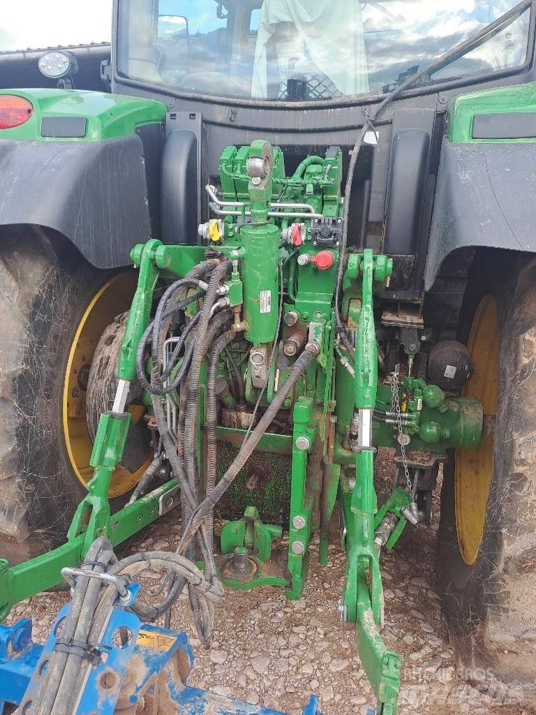John Deere 6155R 曳引機