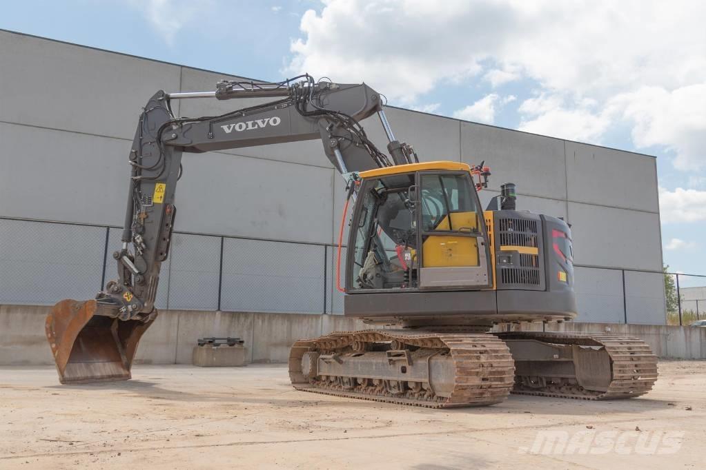 Volvo ECR 235 E 履帶式 挖土機/掘鑿機/挖掘機