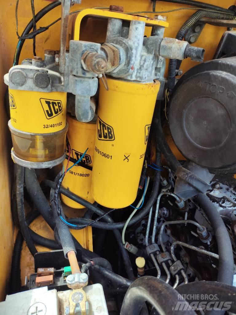 JCB Robot 160 滑移轉向裝載機