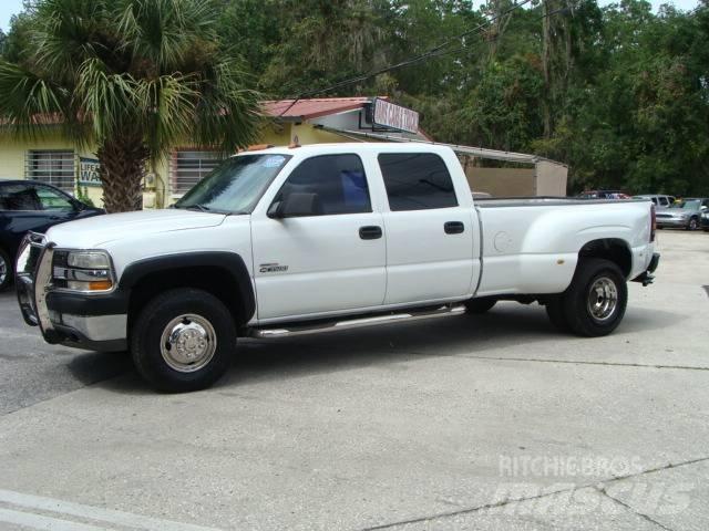 Chevrolet 3500 平板式/側卸式卡車