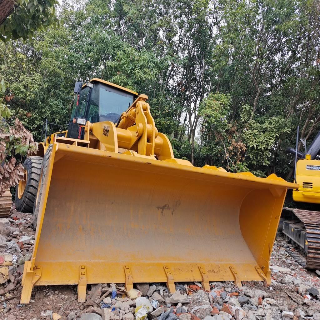 CAT 966G 輪胎式裝載機