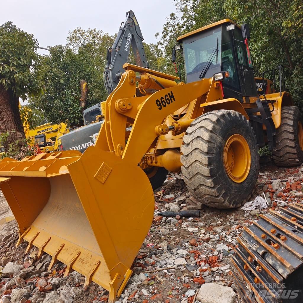 CAT 966G 輪胎式裝載機