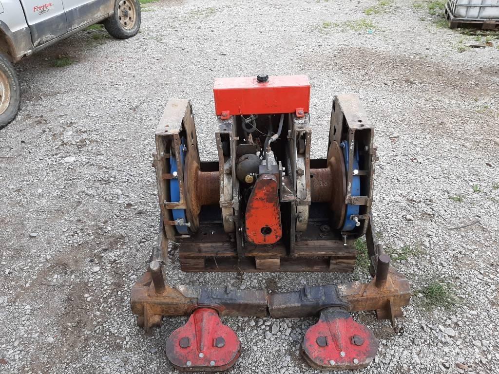  Holzknecht hrw 380/2 林業其他機械設備