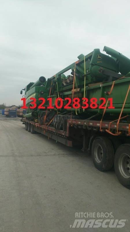 John Deere S680 聯合收穫機