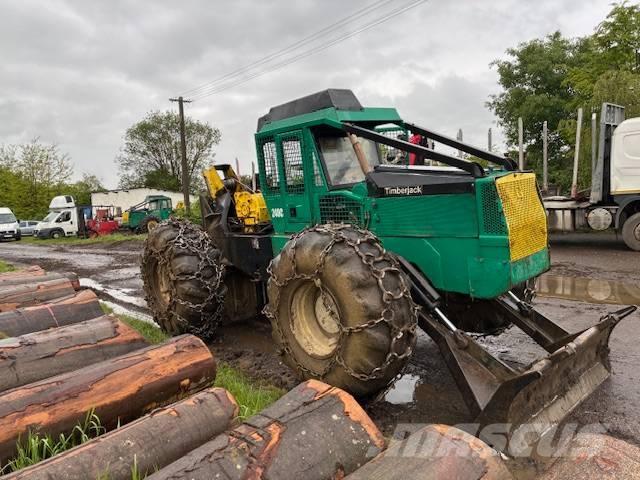 Timberjack 240C 集材機