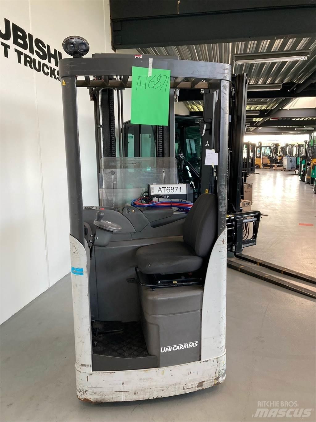 Atlet XSN160E 平台型低架升降機