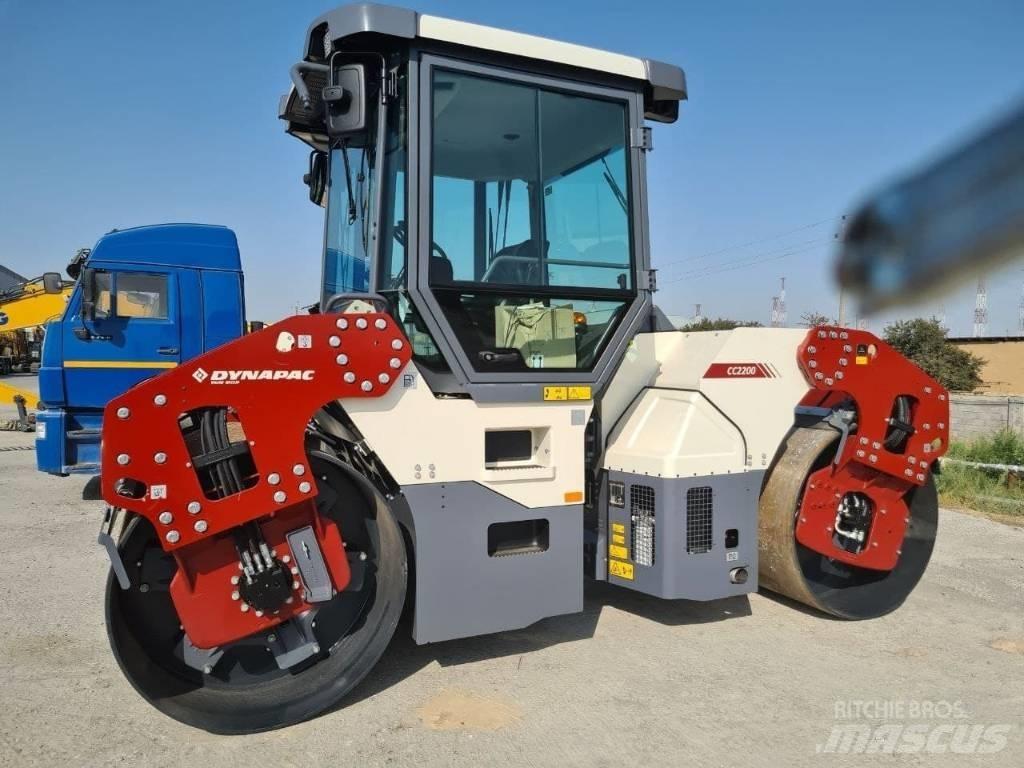 Dynapac CC2200 雙輪滾壓機