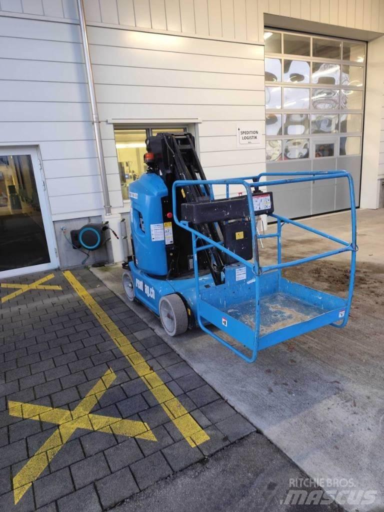 Manitou 100 VJR 垂直升降工作台
