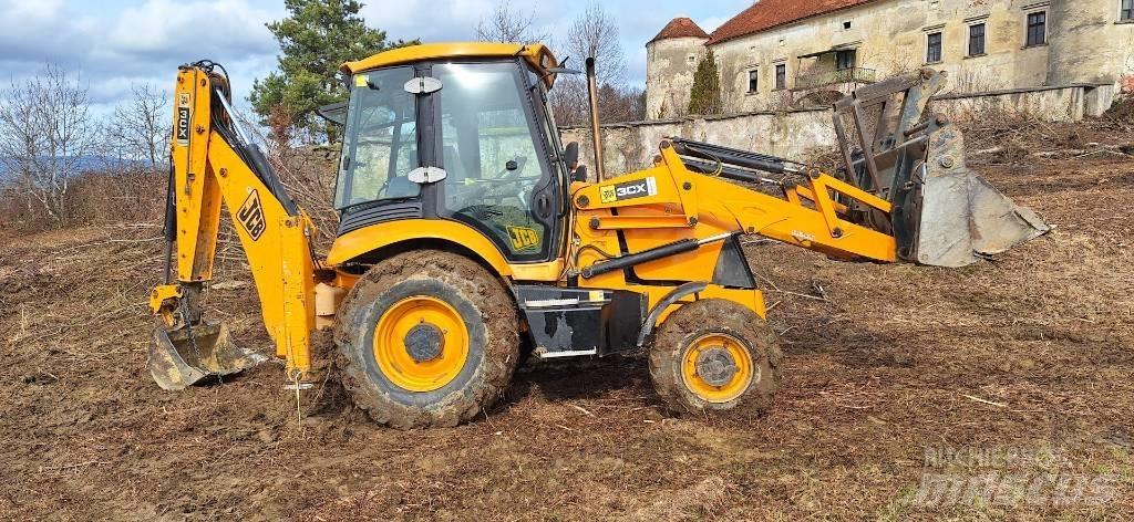 JCB 3 CX 反鏟裝載機