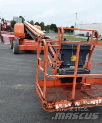 JLG 660 SJ 伸縮臂高空作業車
