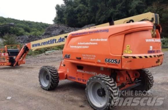 JLG 660 SJ 伸縮臂高空作業車