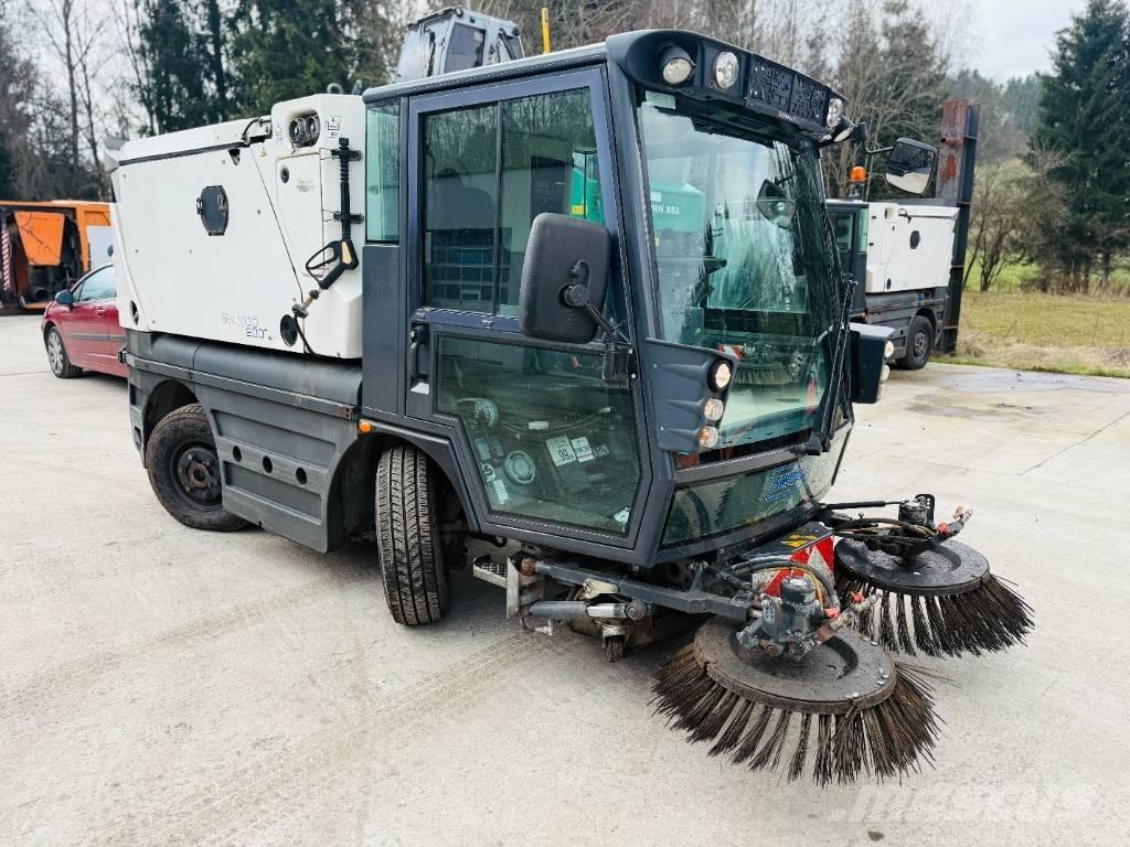 Schmidt Swingo 200 掃倉機