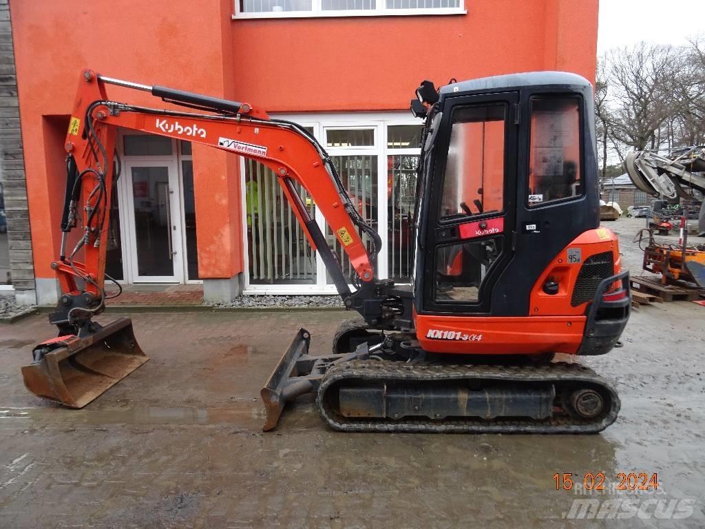 Kubota 101-3 小型挖土機/掘鑿機<7t(小型挖掘機)