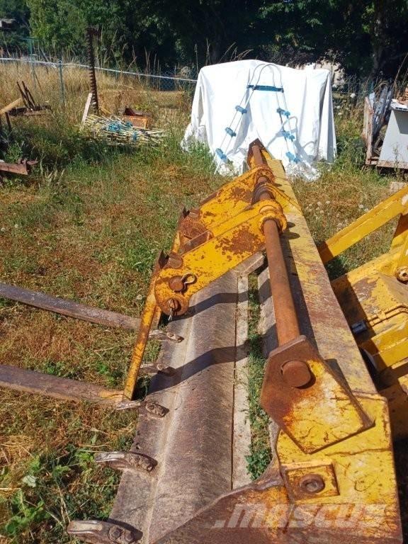 JCB 3 CX 反鏟裝載機