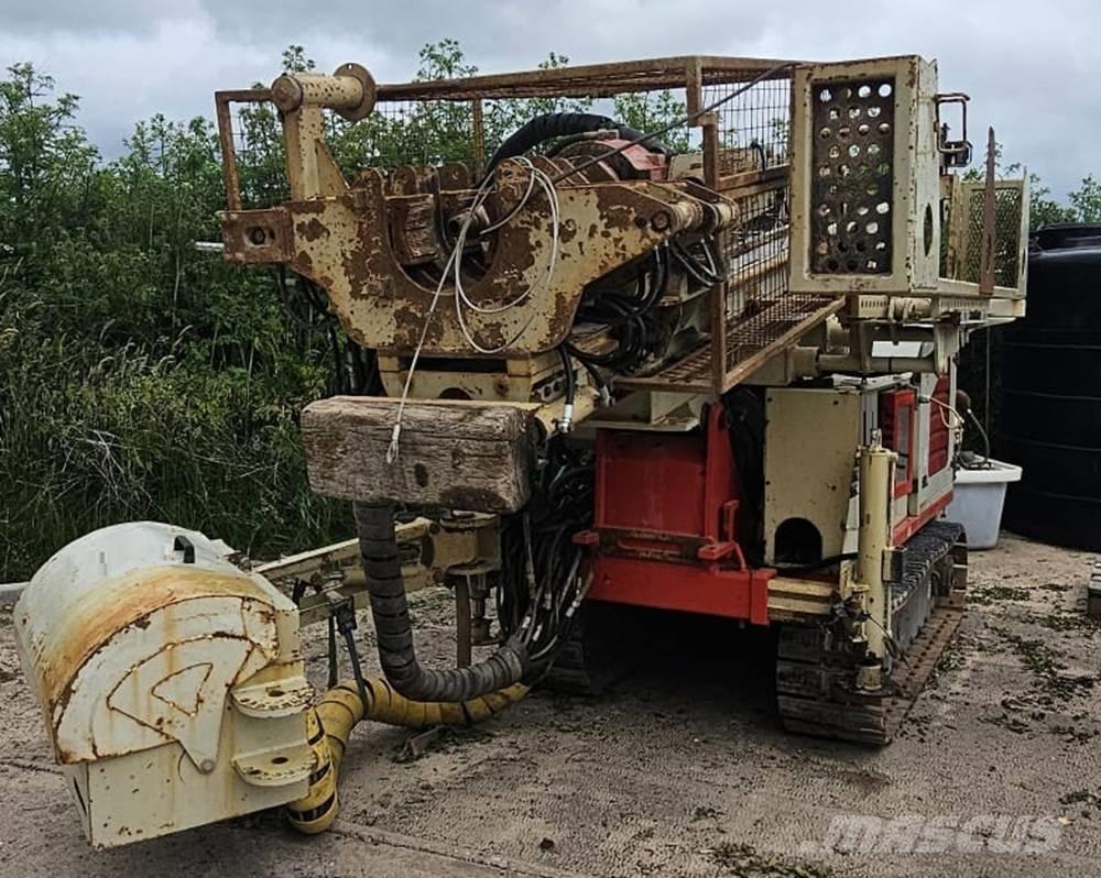 Comacchio MC 405 重型鑽孔機