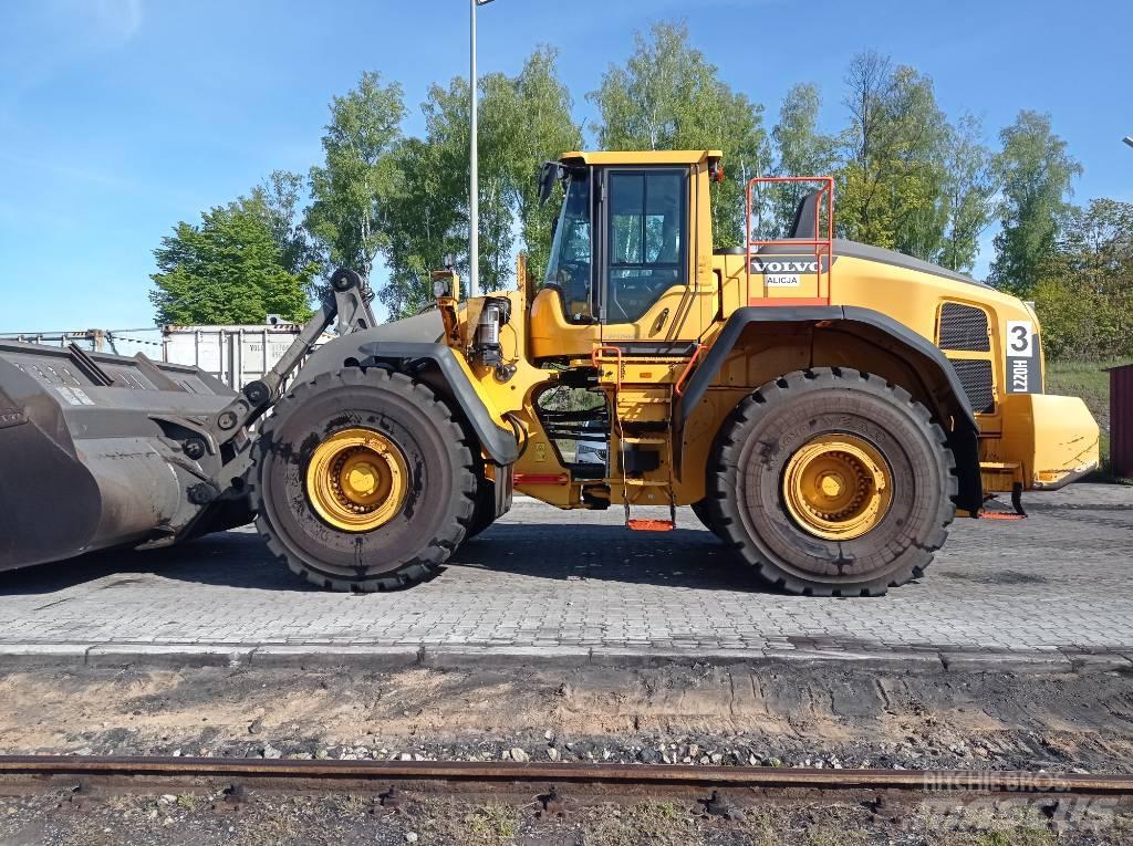 Volvo L 220 H 輪胎式裝載機
