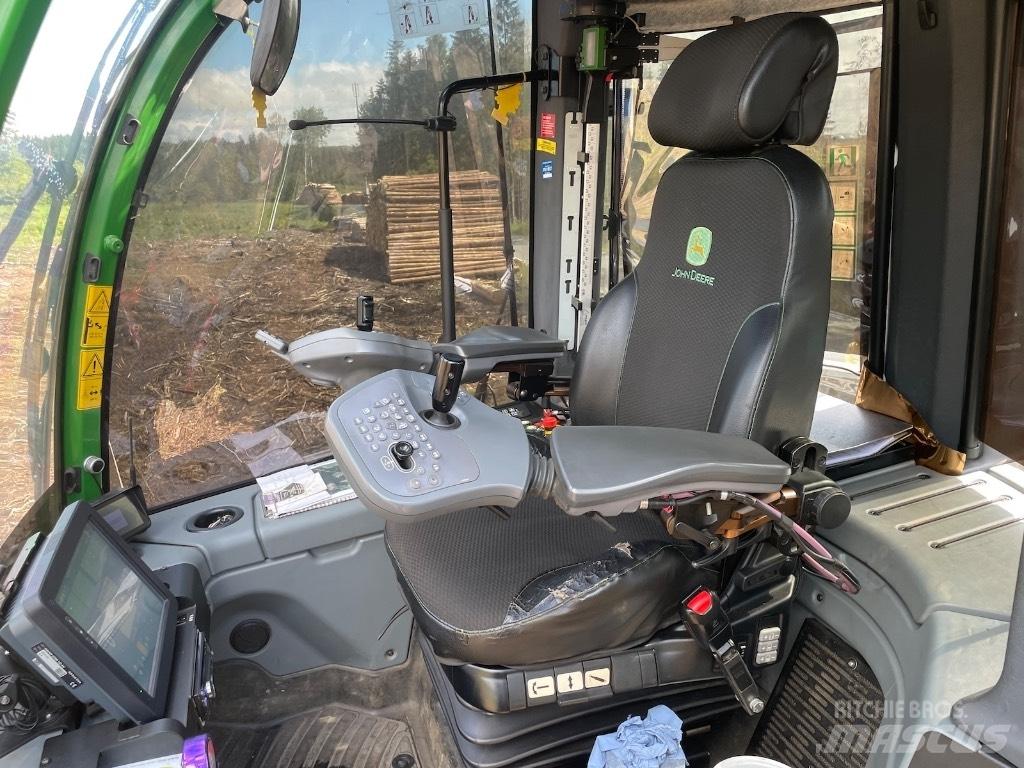 John Deere 1270 G 收穫機