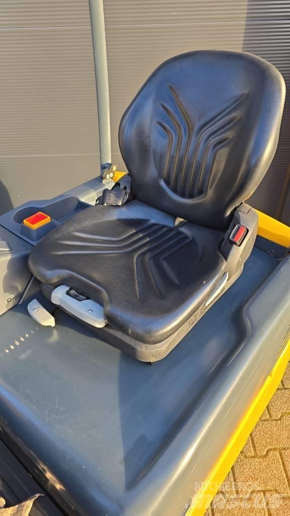 Jungheinrich EFG 115 電動堆高機