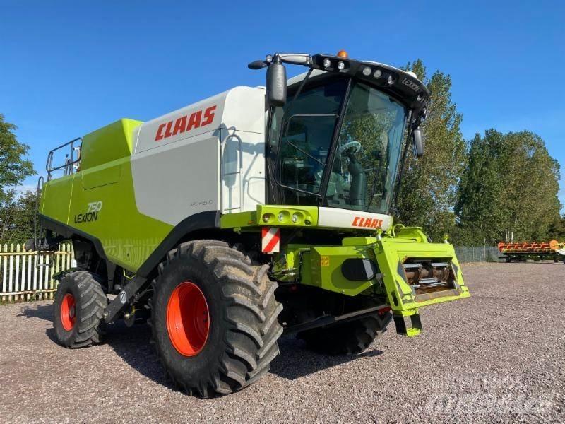CLAAS LEXION 750 聯合收穫機
