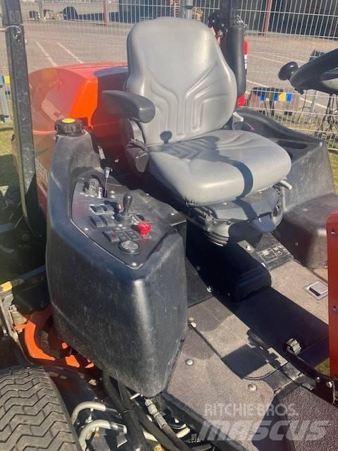 Jacobsen AR 722 長草、修整和環繞割草機