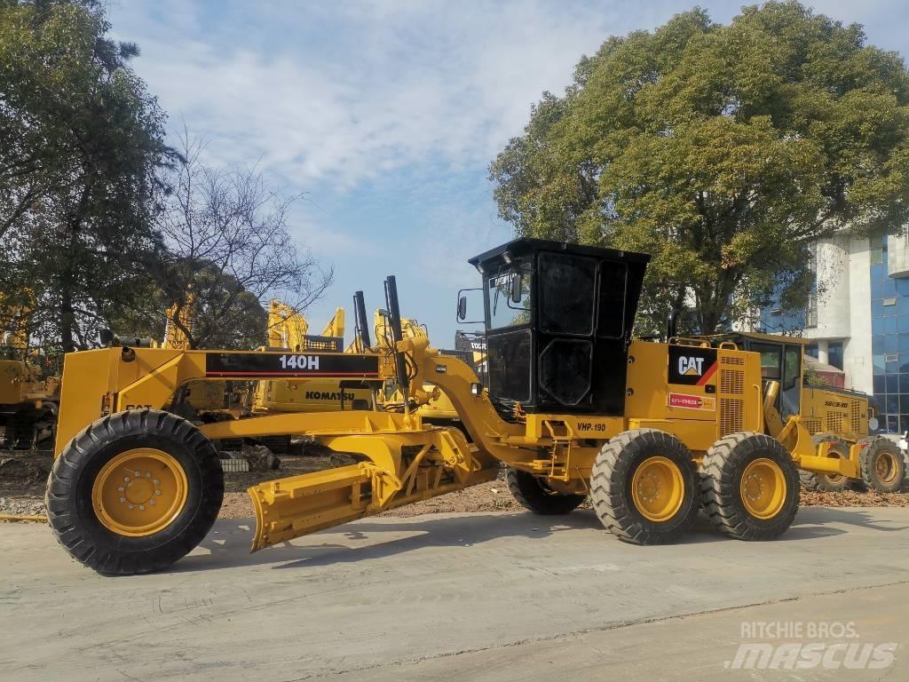CAT 140 H 平土機