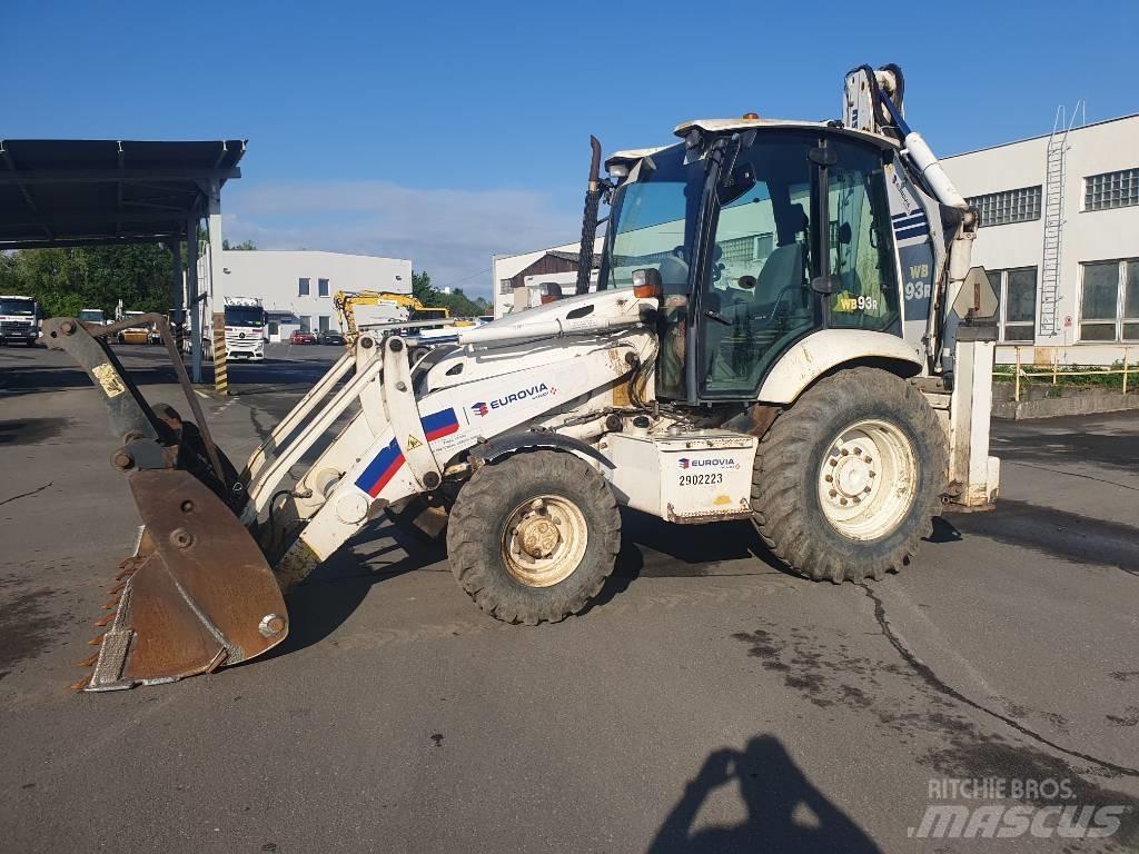 Komatsu WB 93 R-5 反鏟裝載機