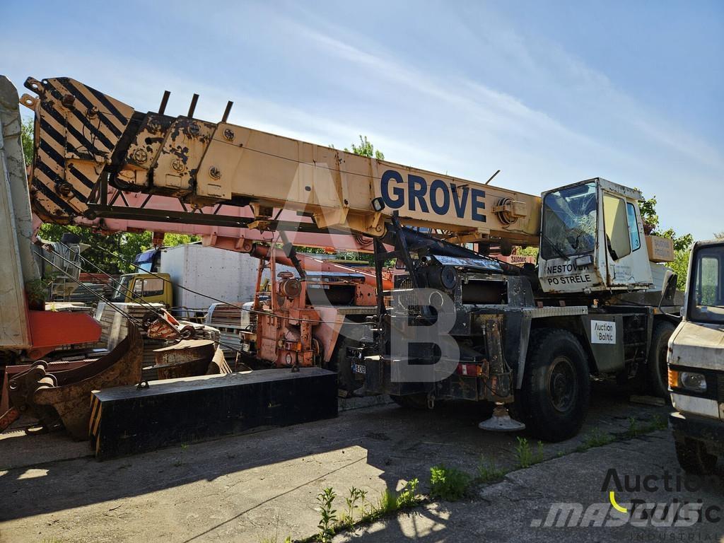 Grove AT 633 B 起重機卡車