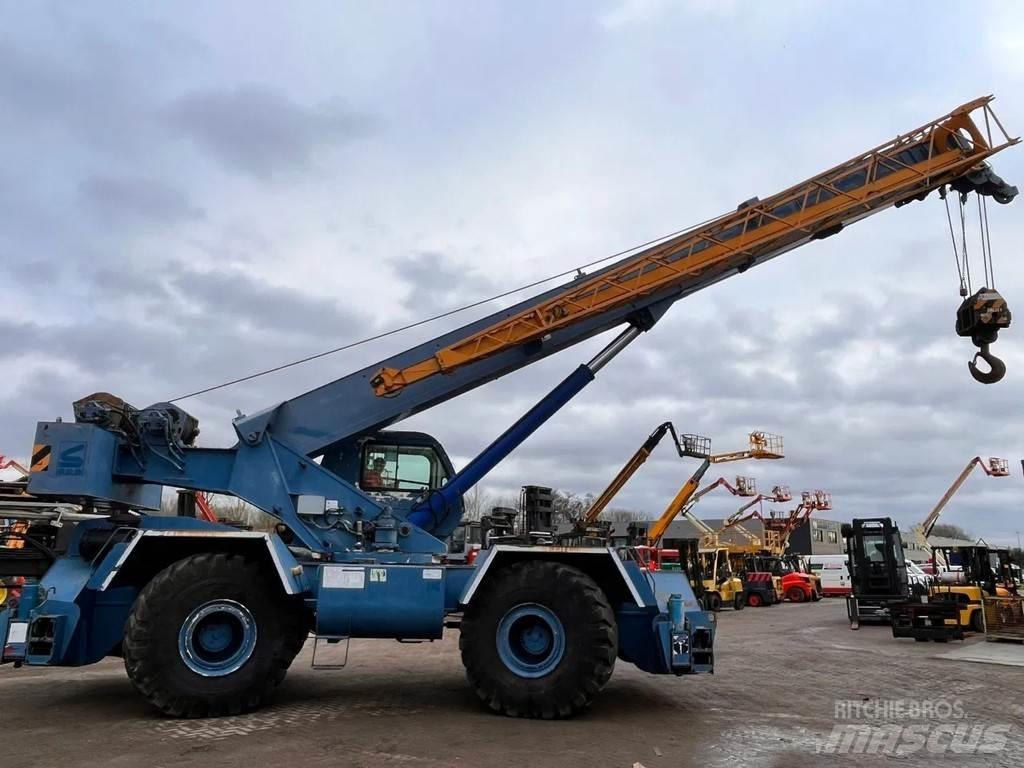 Terex RT780 越野起重機