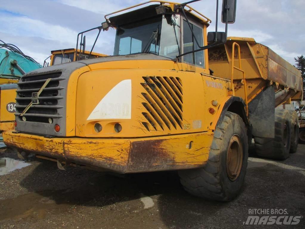 Volvo A 30 D 鉸接式起吊車