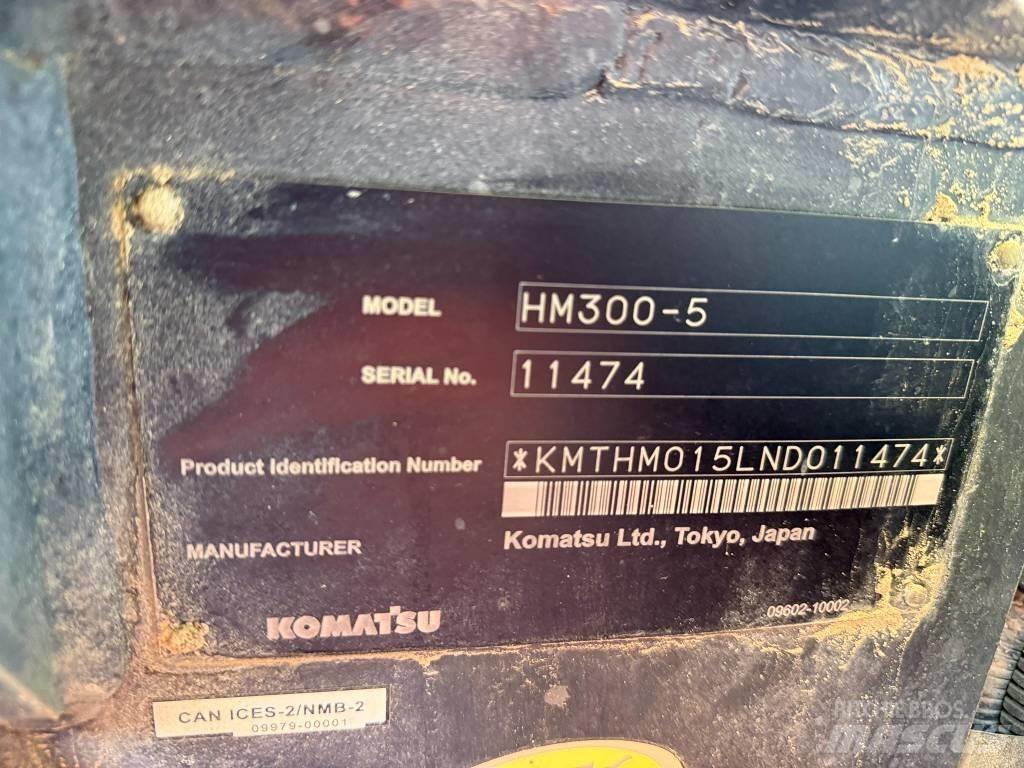 Komatsu HM300-5 鉸接式起吊車