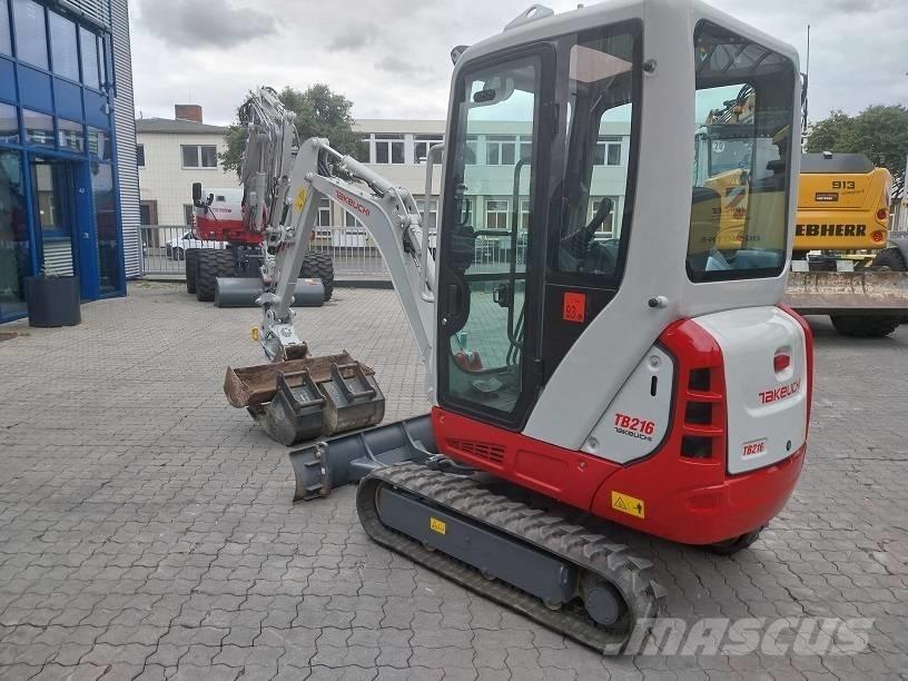 Takeuchi TB 216 A 小型挖土機/掘鑿機<7t(小型挖掘機)