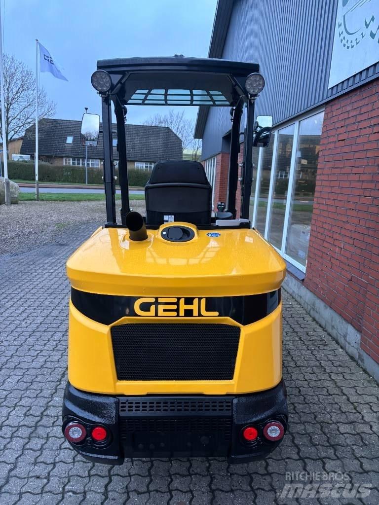 Gehl AL420 小型裝載機