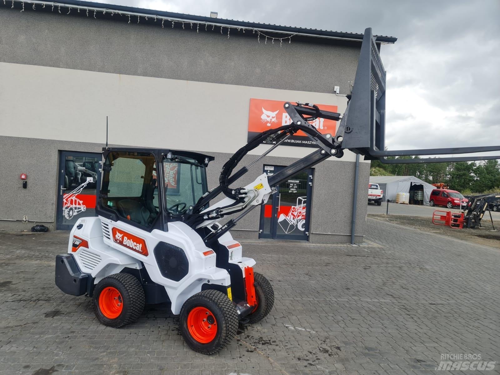 Bobcat L28 小型裝載機