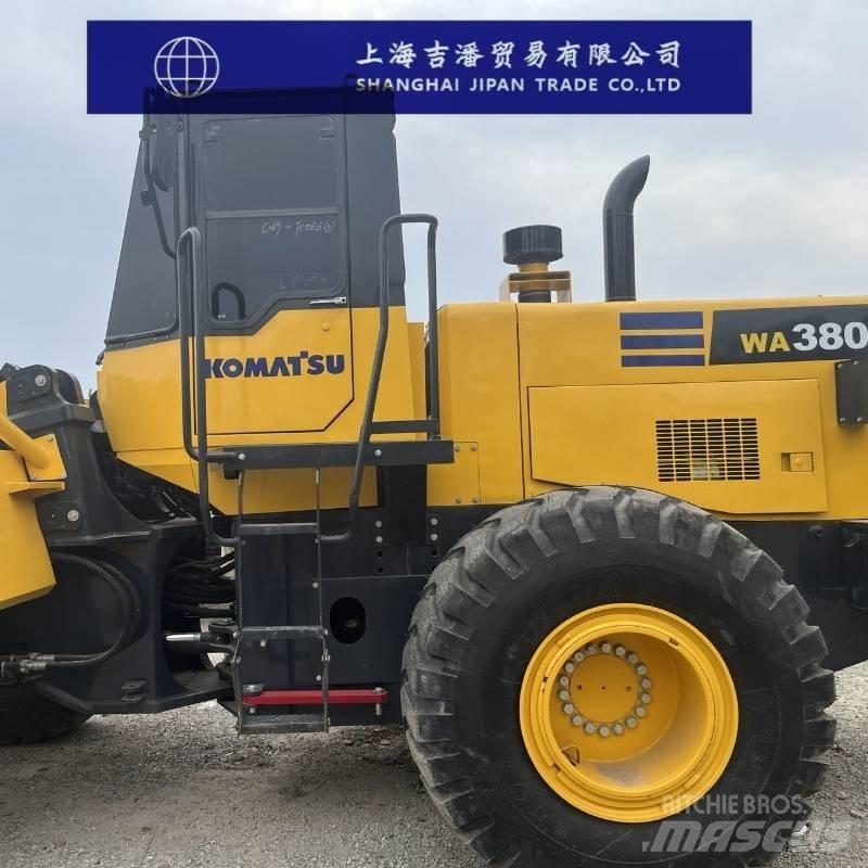 Komatsu WA 380 輪胎式裝載機