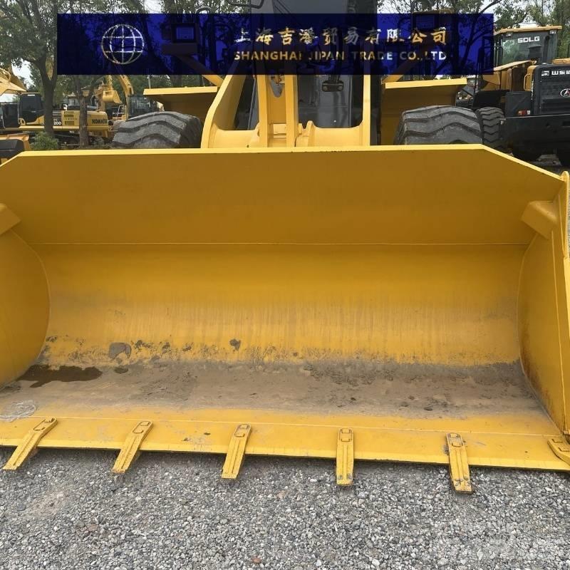 Komatsu WA 380 輪胎式裝載機