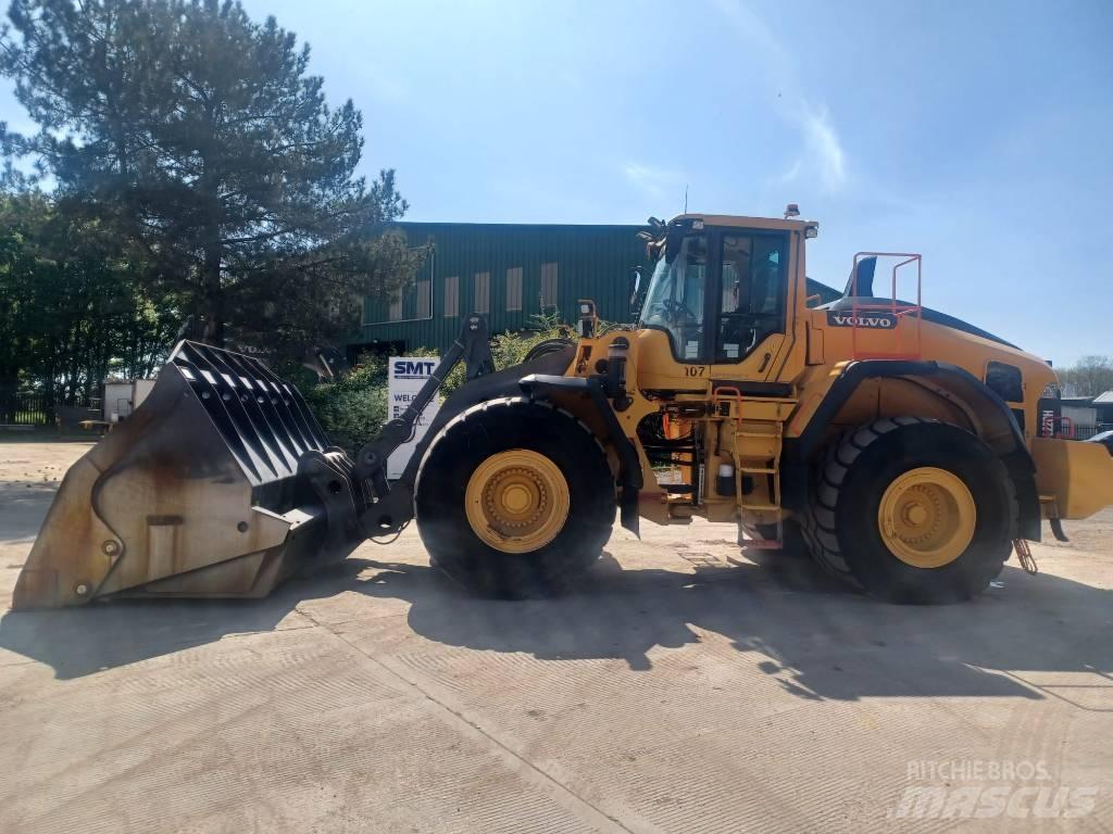 Volvo L 220 H 輪胎式裝載機