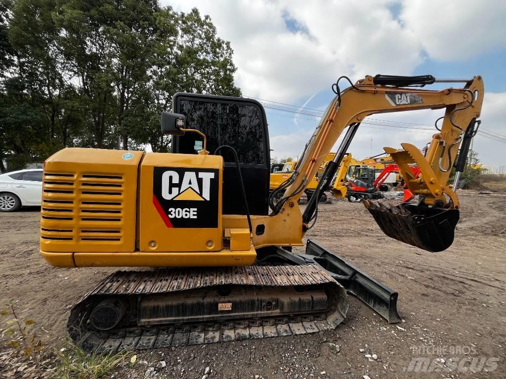 CAT 306 E 小型挖土機/掘鑿機<7t(小型挖掘機)