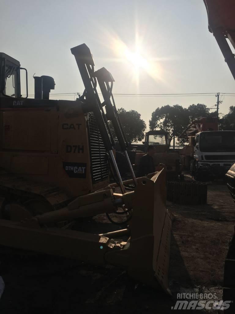 CAT D7H 履帶推土機