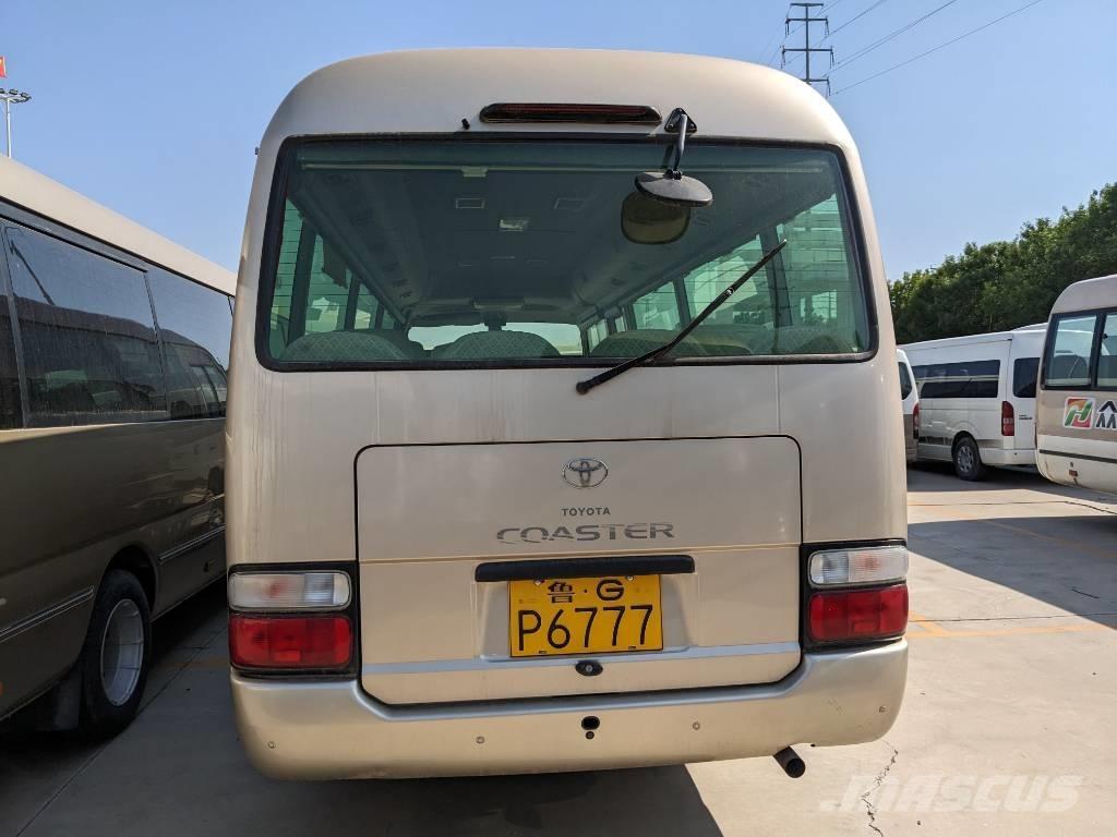 Toyota Coaster Bus 迷你巴士
