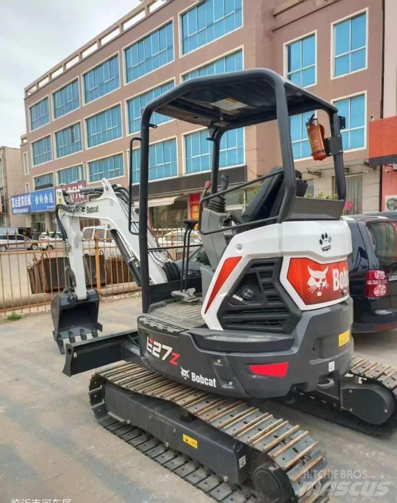 Bobcat E 27 Z 滑移轉向裝載機
