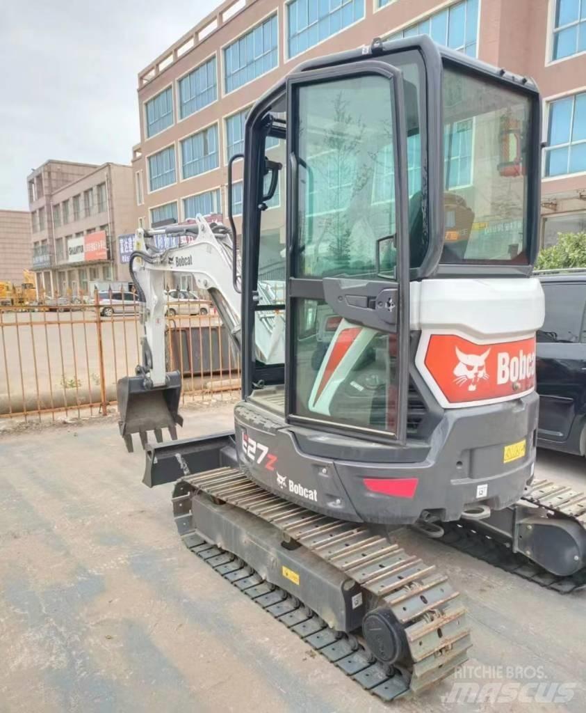 Bobcat E 27 Z 滑移轉向裝載機