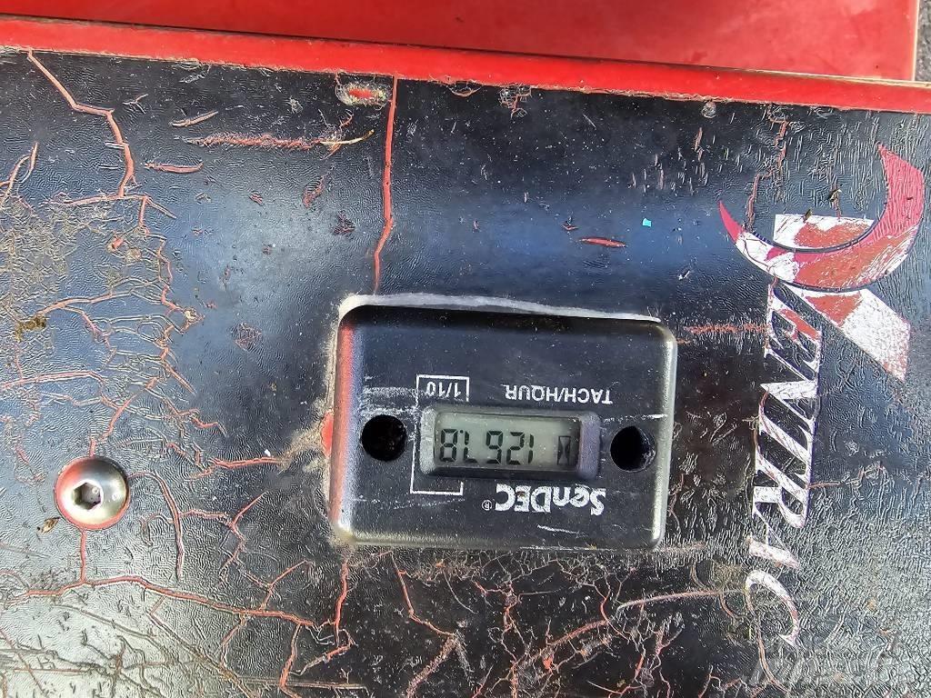Ventrac 3200 騎乘式割草機