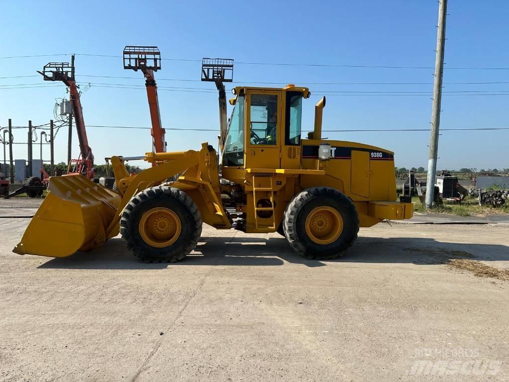 CAT 938G 輪胎式裝載機
