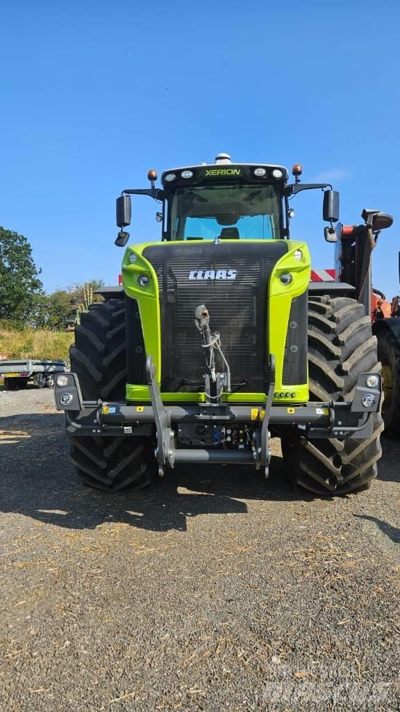 CLAAS Xerion 5000 VC 曳引機
