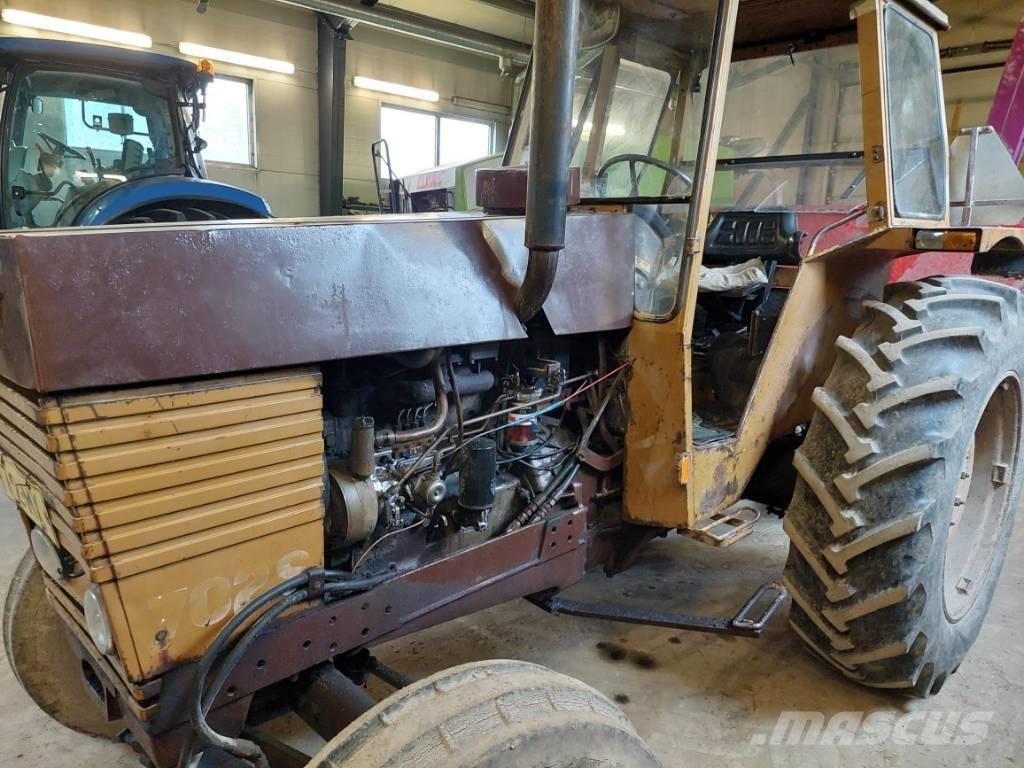 Valmet 702 S 曳引機